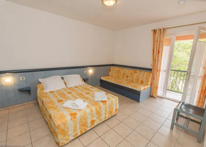 منتزه العطل Village Passion La Grande Bastide 3*