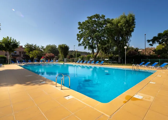 Village Passion La Grande Bastide منتزه العطل 3*